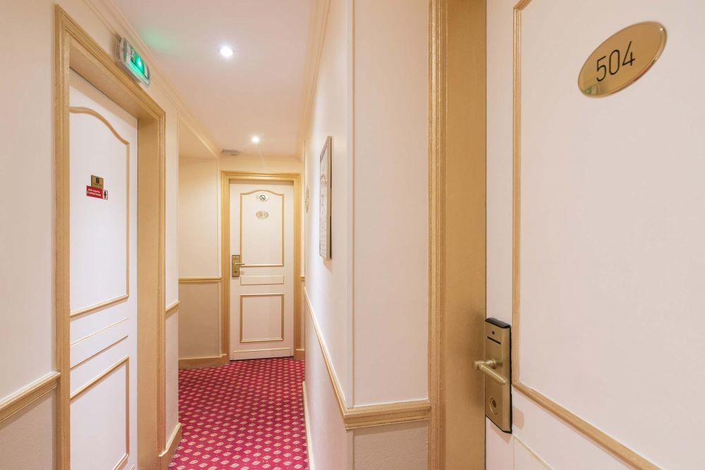 Hotel Etoile Saint Ferdinand by HappyCulture - The Hotel